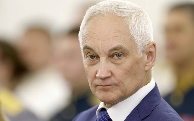 Bộ trưởng quốc phòng Nga - Mỹ điện đàm về Ukraine - Ảnh 1.