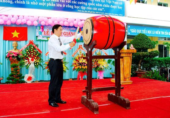 Trường Tiểu học Tân Xuân – Huyện Hóc Môn: Đổi mới công tác quản lý, nâng cao chất lượng giáo viên