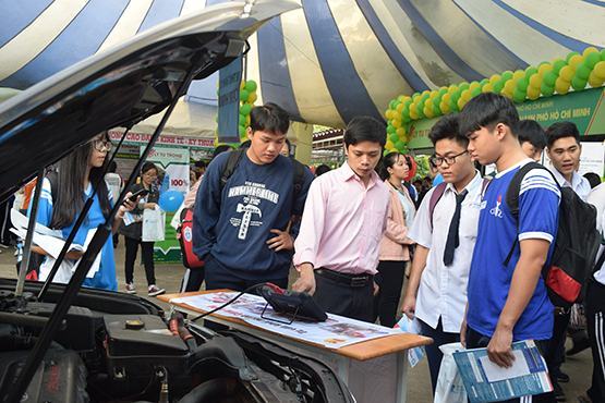 Hành trang cho lao động Việt Nam bước vào kỷ nguyên 4.0