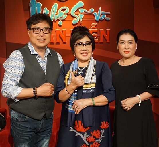 Khi nhà báo “bén duyên” với nghệ thuật