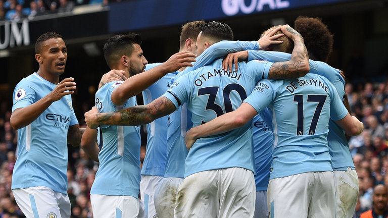 01h45 ngày 18/10, sân Etihad, bảng F Champions League, Man City vs Napoli: Đối thủ xứng tầm