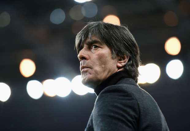 01h45 ngày 30/3, sân Allian Arena, giao hữu quốc tế, Đức – Italia: Khi Low… bực mình