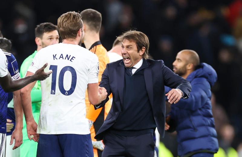 02h15 ngày 20/10, sân Old Trafford, vòng 12 Premier League, Man Utd – Tottenham: Đại chiến vì tấm vé Champions League