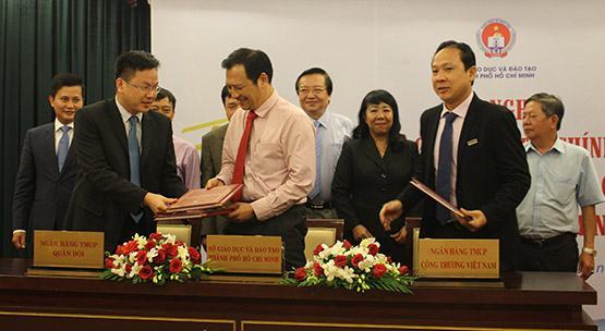 Góp phần xây dựng “TP thông minh” qua thẻ học đường qua thẻ học đường