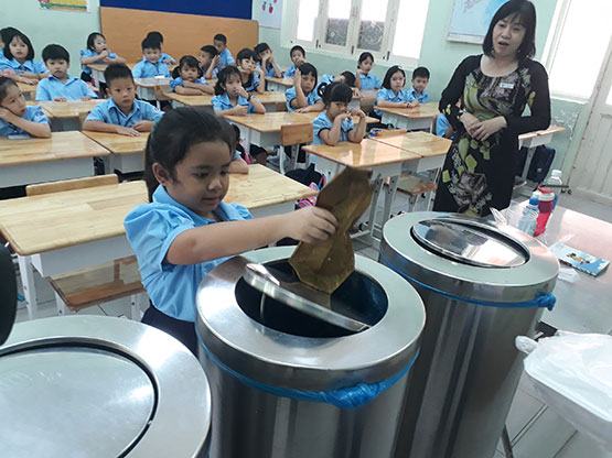 Thực hiện chương trình GDPT năm 2018: TP.HCM chủ động nâng cao chất lượng đội ngũ