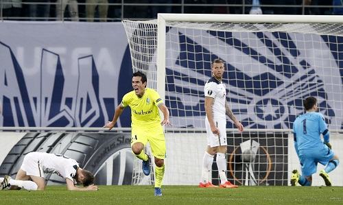 Tottenham bại trận trên đất Bỉ