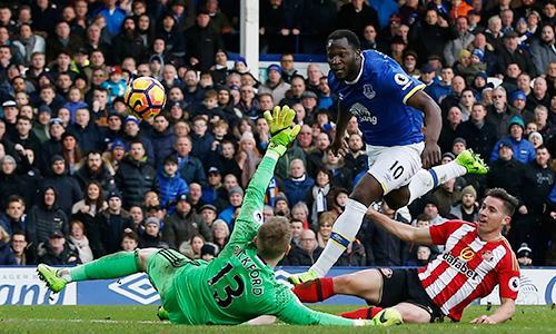 Lukaku chê Everton thiếu tham vọng, muốn ra đi