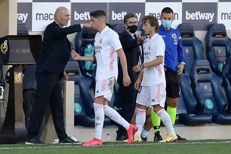 Phiên chợ hè của Real Madrid: 0 tân binh vẫn thành công