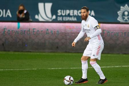 Ramos hé lộ vụ gia hạn hợp đồng với Real Madrid