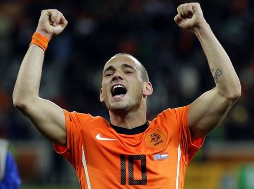 Sneijder gia nhập Nice dưới dạng tự do