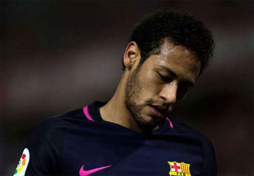 Neymar nhận án treo giò ba trận, vắng mặt ở El Clasico