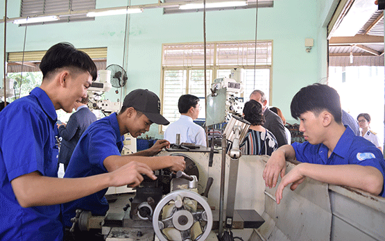 Giáo dục nghề nghiệp còn nhiều bất cập