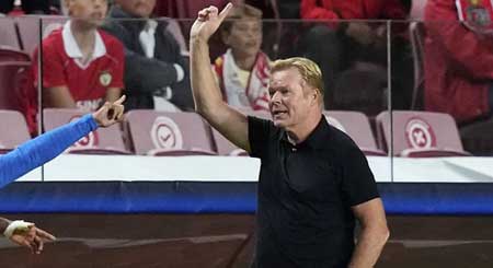 Barca thua vỡ mặt, Koeman chấp nhận bị sa thải