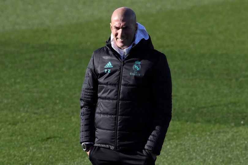 Zidane xác nhận tương lai ở Real Madrid