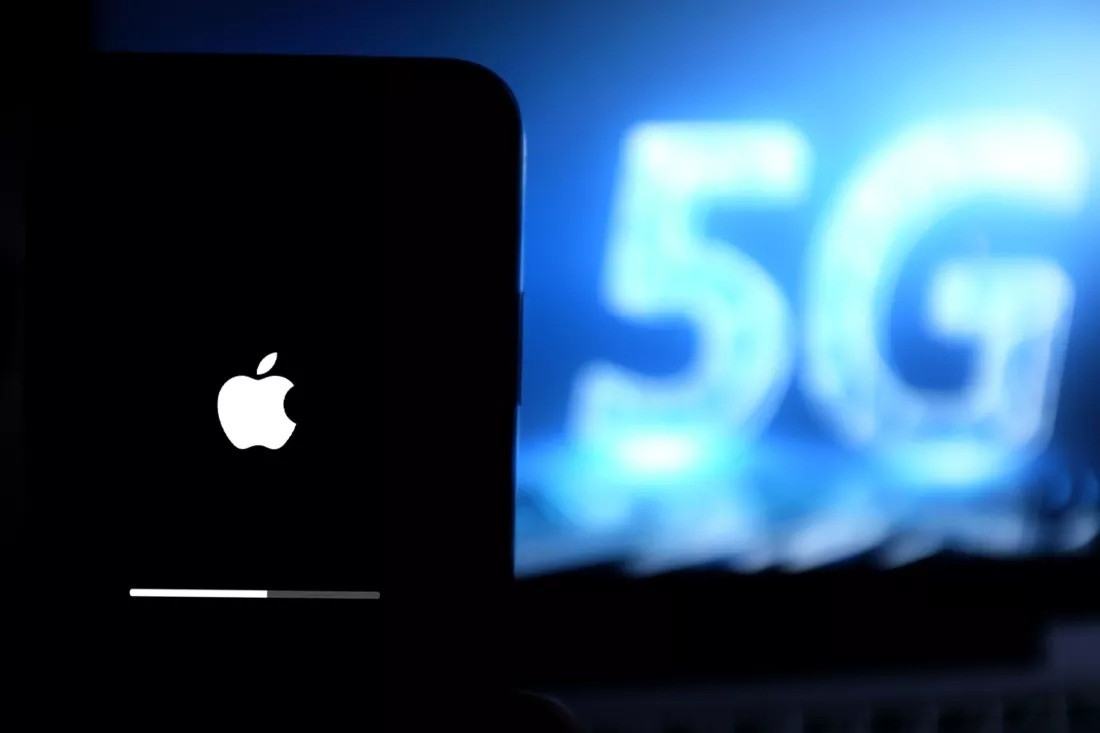 Tham vọng 5G của Apple lại gặp khó