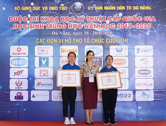 Học sinh phố núi với nghiên cứu khoa học