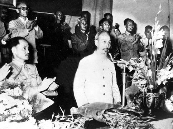 Kỷ niệm 71 năm ngày Bác Hồ ra lời kêu gọi thi đua ái quốc (11-6-1948/ 11-6-2019): “Thi đua là yêu nước…”