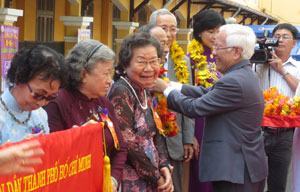 100 năm Áo Tím – Gia Long – Minh Khai