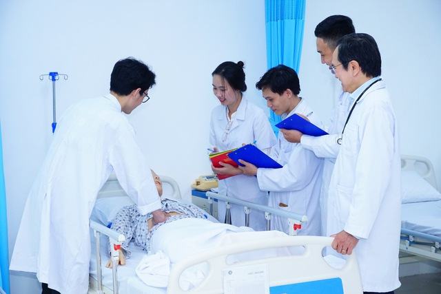 100 suất học bổng toàn phần dành cho chiến sĩ xuất ngũ