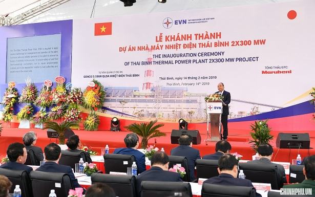 Ưu tiên bố trí các nguồn vốn cho ngành điện