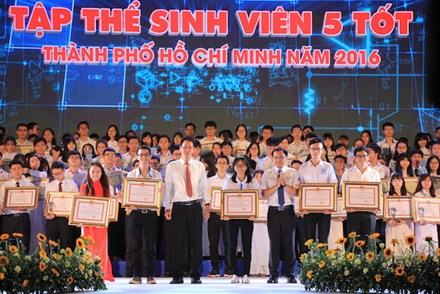 53 sinh viên đạt danh hiệu “Sinh viên 5 tốt” cấp Trung ương