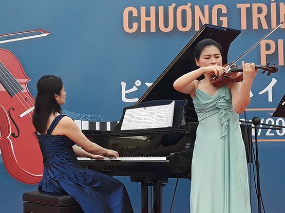 Kết nối tình hữu nghị qua âm nhạc