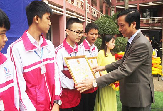 Quảng Trị: Tuyên dương HS giỏi quốc gia năm học 2018-2019