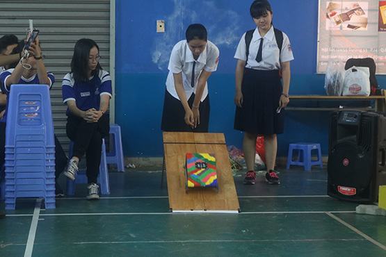 HS thi đua xe thế năng