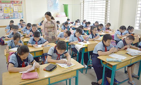 Học sinh trường Bạch Đằng thi hùng biện tiếng Anh