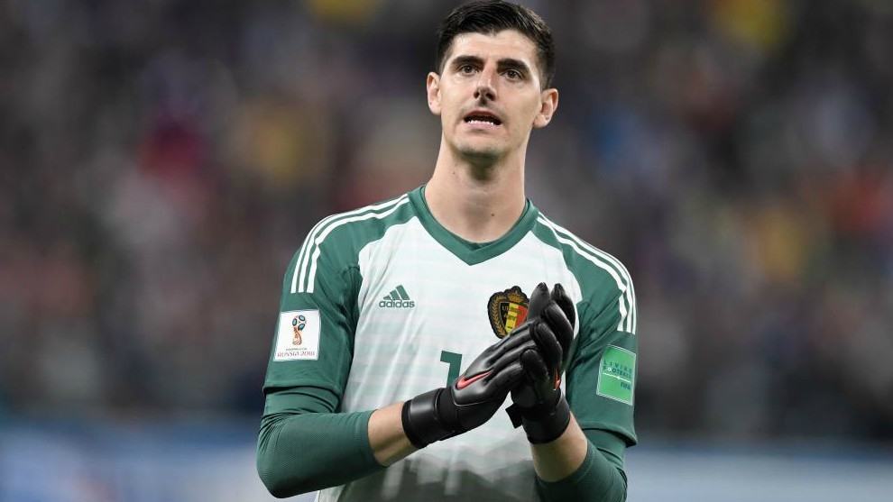 Động thái cứng rắn của Real Madrid vụ Courtois