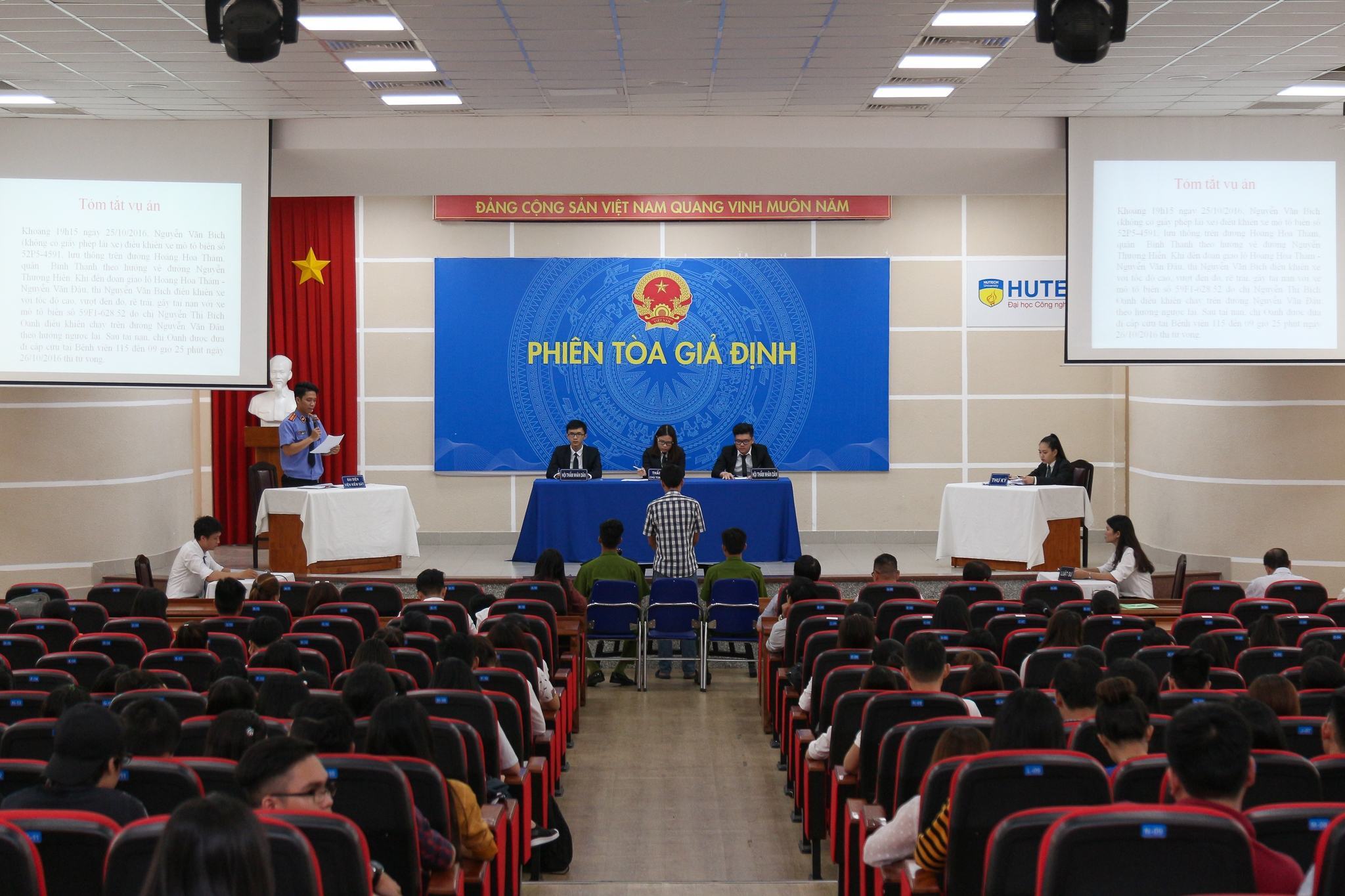 Phiên tòa giả định – giảng đường thực tiễn của sinh viên Luật kinh tế