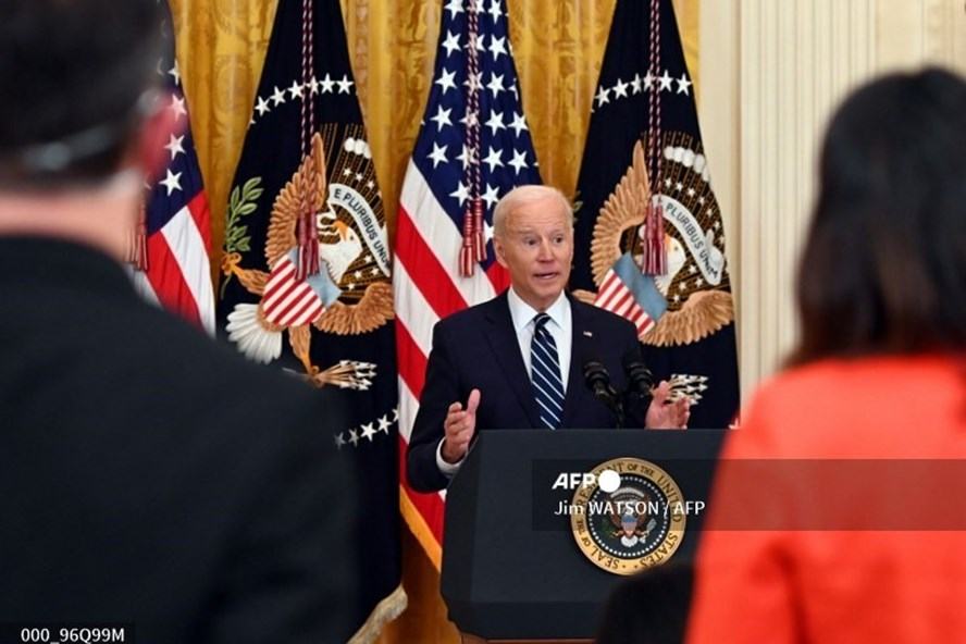 Tổng thống Biden đặt ra mục tiêu mới cho 100 ngày đầu cầm quyền