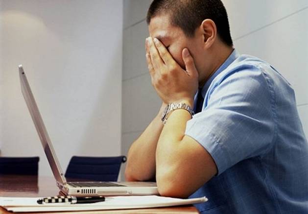 Sử dụng internet dễ mắc bệnh cúm