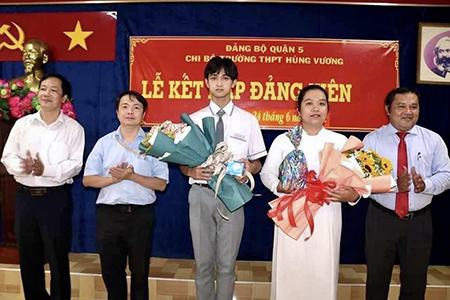 Phát triển đảng viên học sinh: Bền bỉ ươm mầm những hạt giống đỏ