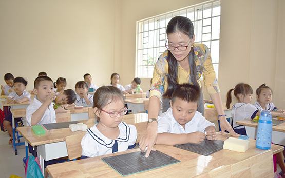 Thực hiện chương trình GDPT mới: Khó đạt 100% lớp dạy học 2 buổi/ngày