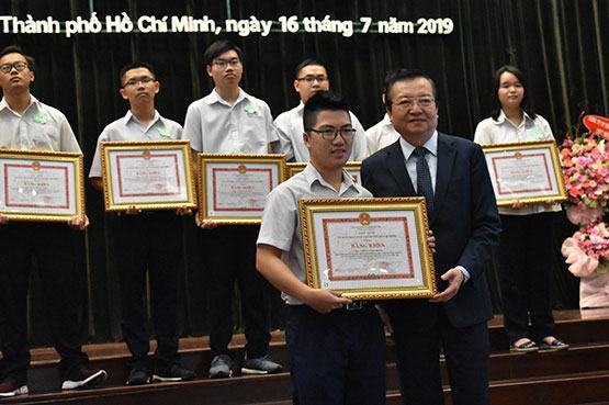 GD-ĐT TP.HCM: Tiếp tục khẳng định vị trí hàng đầu về chất lượng