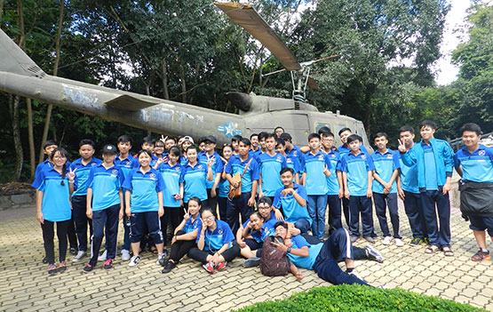 Hoạt động trải nghiệm: Học 1 hiểu 10