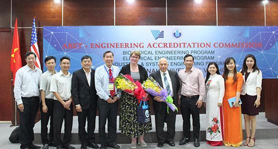 Trường thứ 2 của ĐHQG TP.HCM đạt chuẩn chất lượng Hoa Kỳ