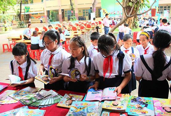 Sôi nổi ngày hội “Em vui đọc sách”