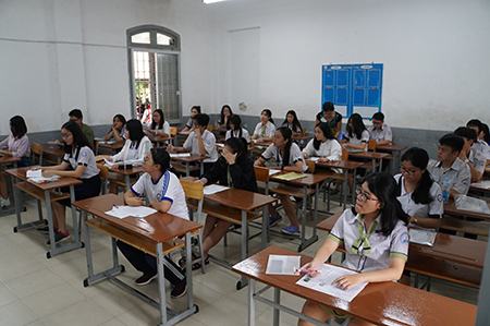 Viết tiếp bài “Không phải ra đề càng khó là tốt, càng lạ là hay”: Học sinh năng khiếu hay học sinh giỏi?