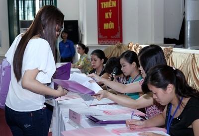 120 chỉ tiêu bổ sung vào ĐH Kinh tế, ĐH Quốc gia Hà Nội