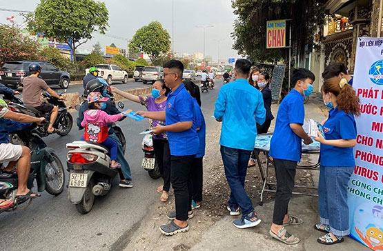 Người dân TP.HCM chung tay chống dịch