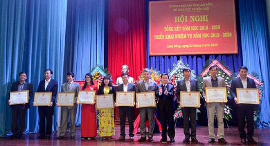 Lâm Đồng: Hơn 28.000 giải pháp, sáng kiến kinh nghiệm về giáo dục