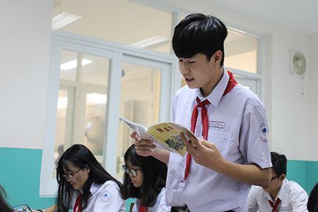 Tấm lòng cao cả của Bác qua bài thơ “Đêm nay Bác không ngủ”