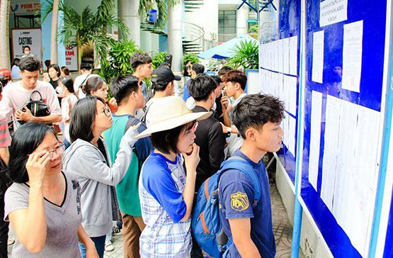 Đừng tạo áp lực sau kỳ thi vào đại học