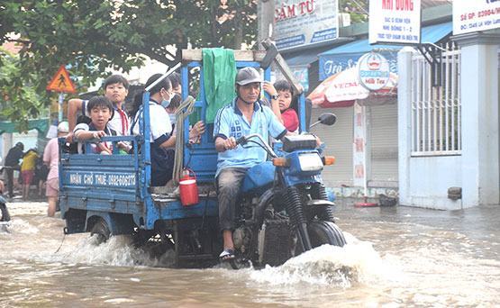 Vật vã vì đỉnh triều đạt mốc lịch sử 1,77m