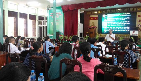 Tập huấn nghiệp vụ công tác cho CĐCS ngành giáo dục