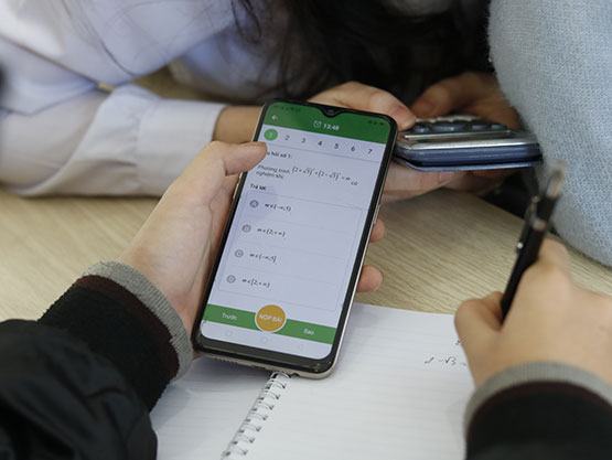 Nâng cấp hệ thống phục vụ học và thi online