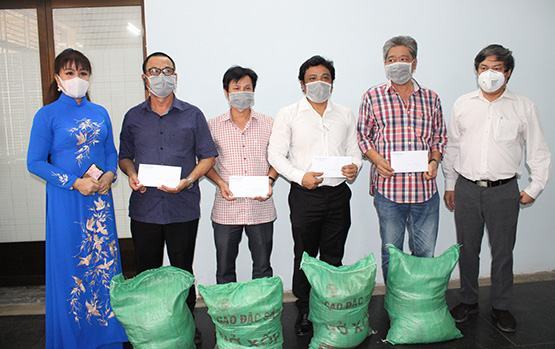 Sân khấu, nhà hát sẵn sàng phục vụ khán giả