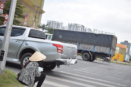 Khó như… xử lý ăn xin